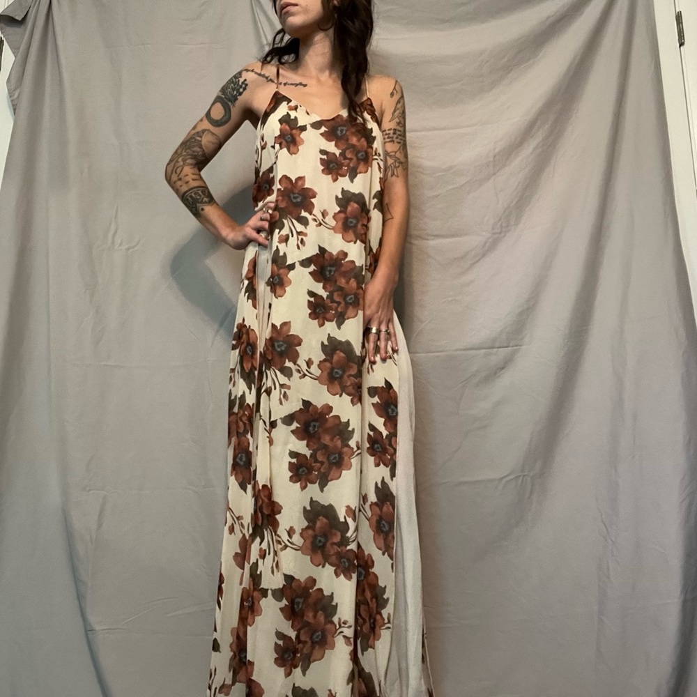 Mod Ref floral maxi dress